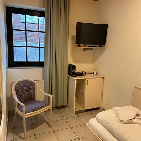 بيت ريفي Gaestehaus Tönisvorst