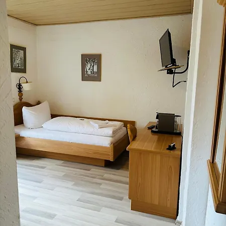 Gaestehaus بيت ريفي Tönisvorst