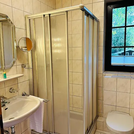 بيت ريفي Gaestehaus Tönisvorst