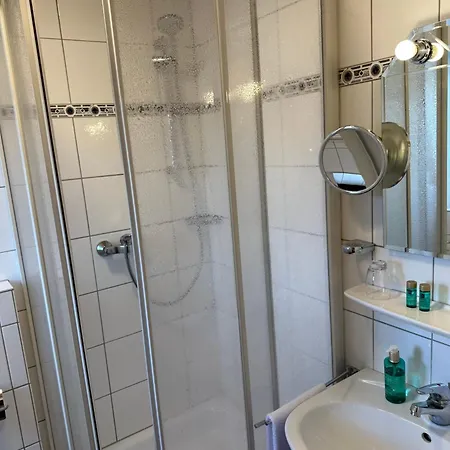 Gaestehaus * Tönisvorst