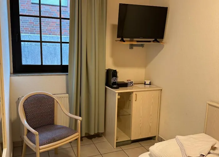 宾馆 Gaestehaus Tönisvorst